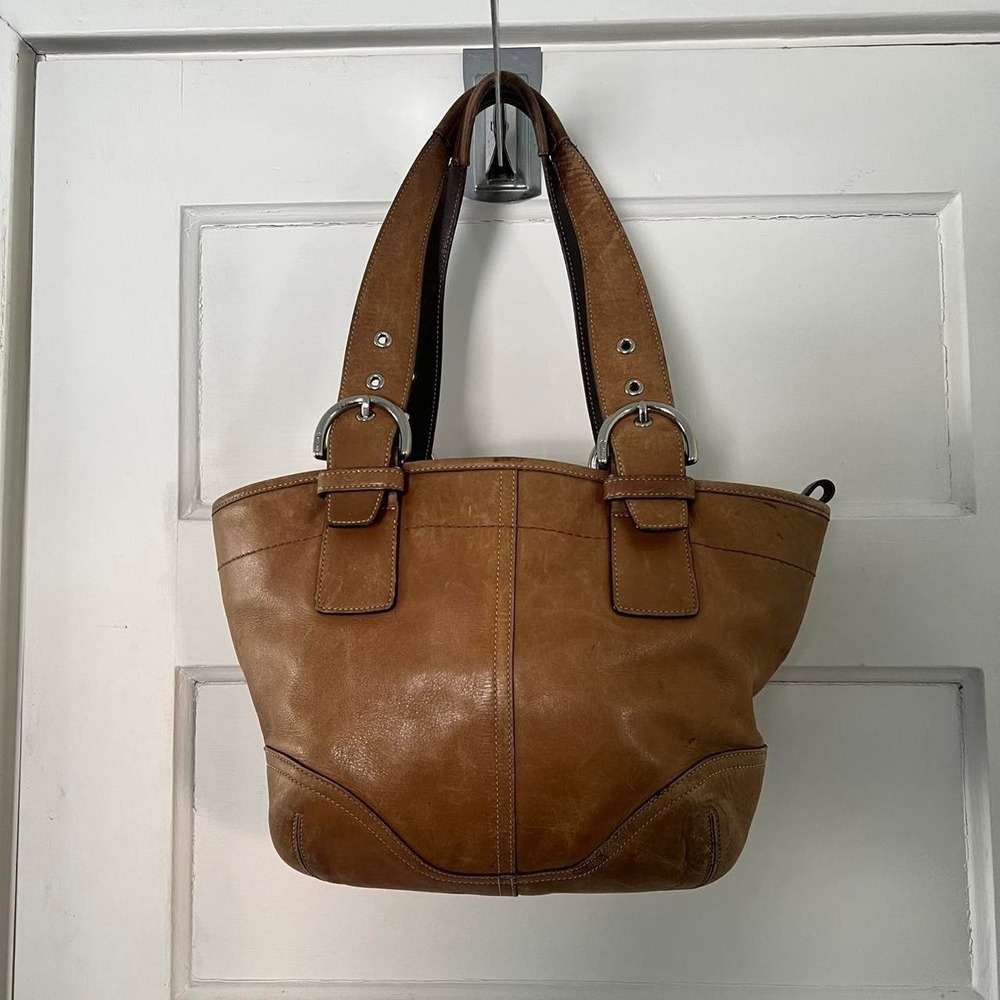 y2k 2000s Coach SoHo Bucket Shoulder bag / handbag